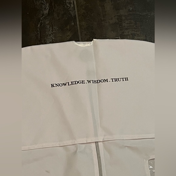 Robert Graham White Suit Garment Bag Travel Suit Shirt Protection Grommet Hang - Picture 4 of 9